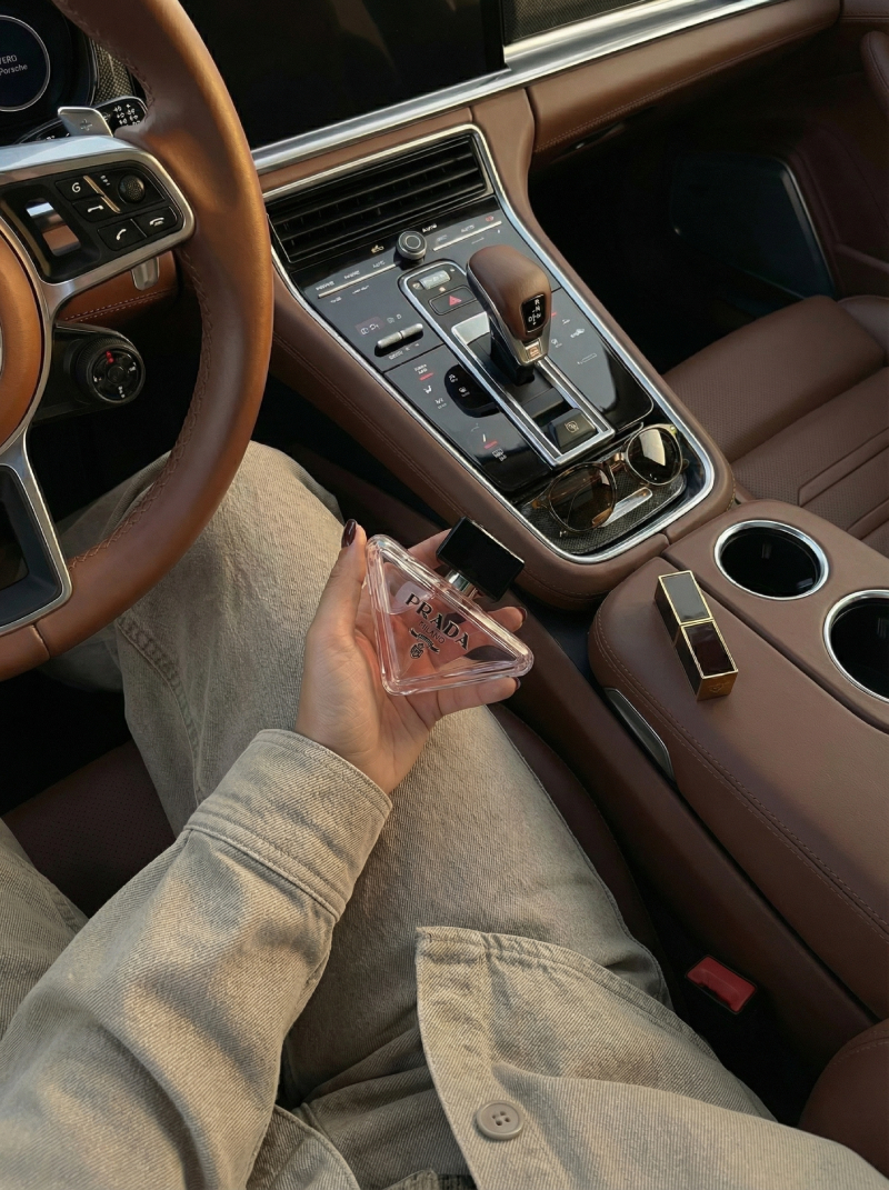 E5BF9142-48FC-4BAD-91A0-CE00DFCA9901